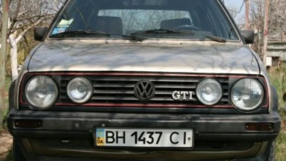 Volkswagen Golf 2