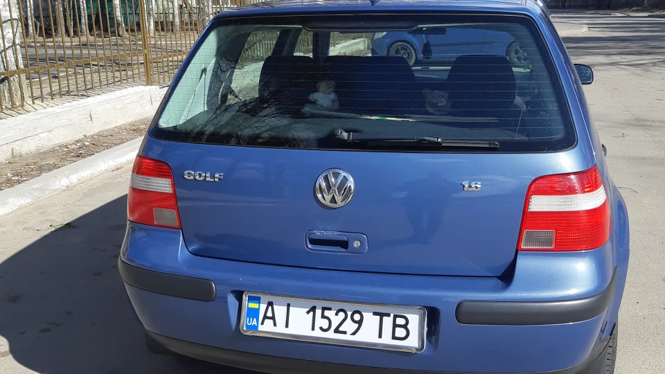 Volkswagen Golf 2