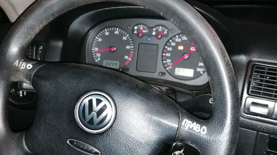 Volkswagen Golf 2