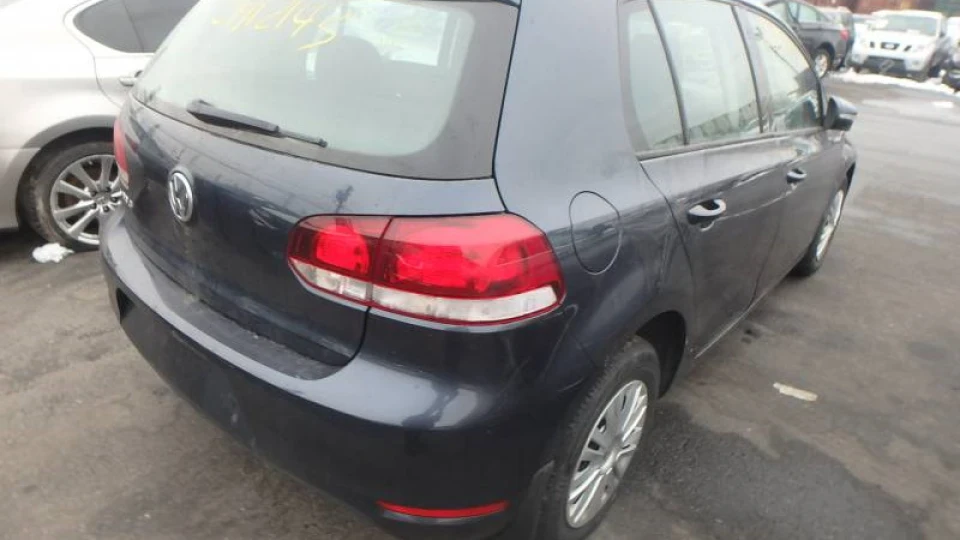 Volkswagen Golf 2