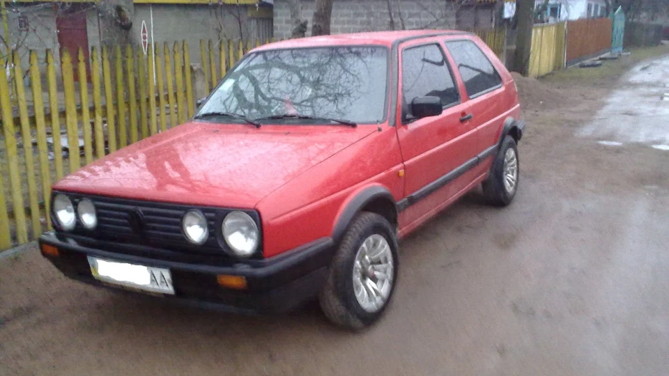 Volkswagen Golf 2