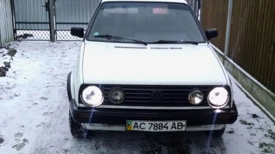 Volkswagen Golf 1.3 NZ 5