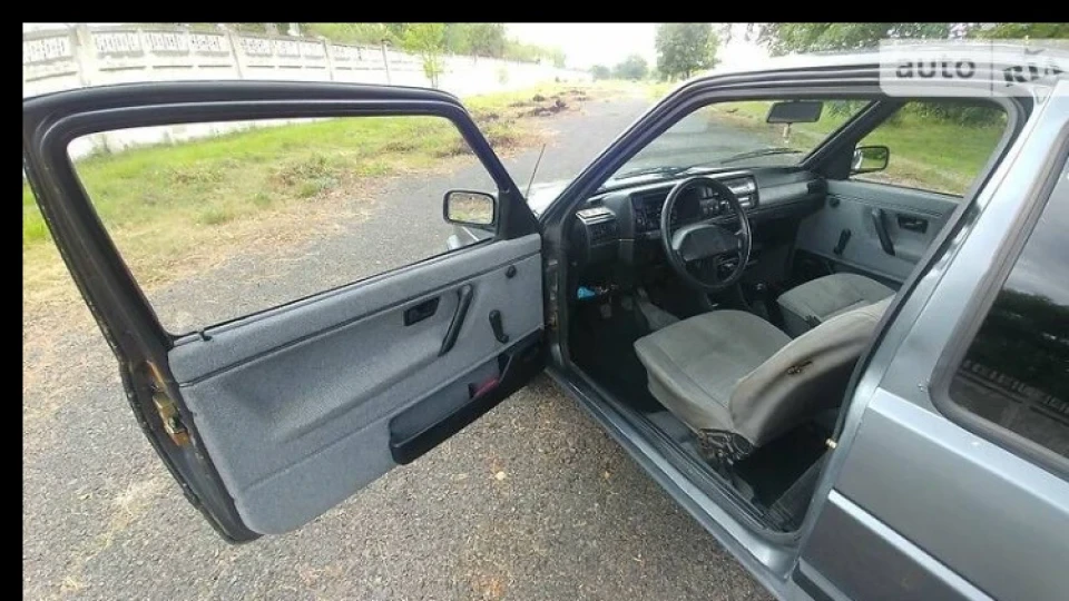 Volkswagen Golf 1.3 (вже 1.8AGN) 3