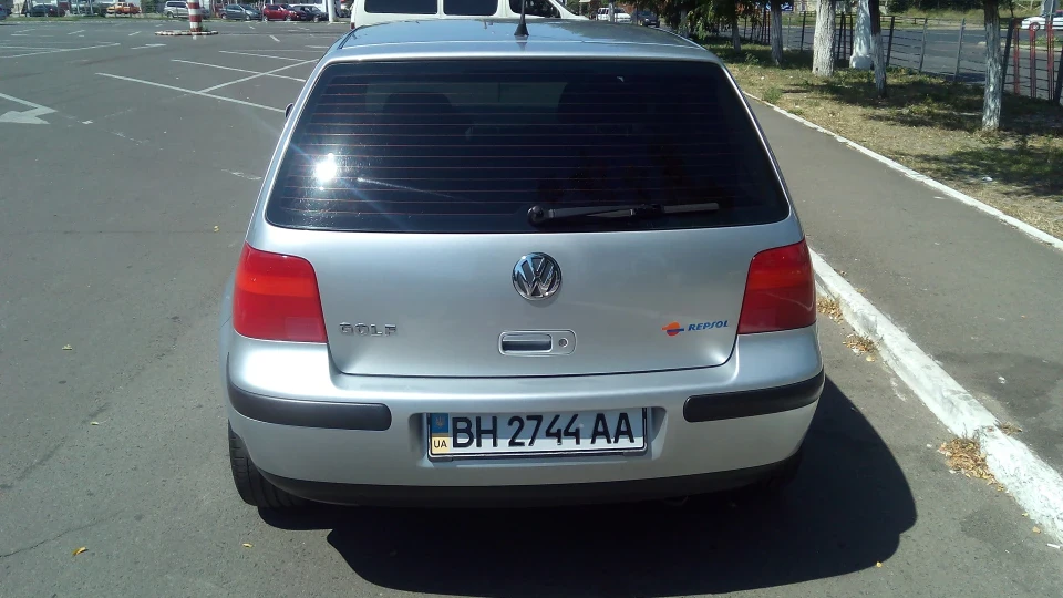 Volkswagen Golf 1.4 AHW 2