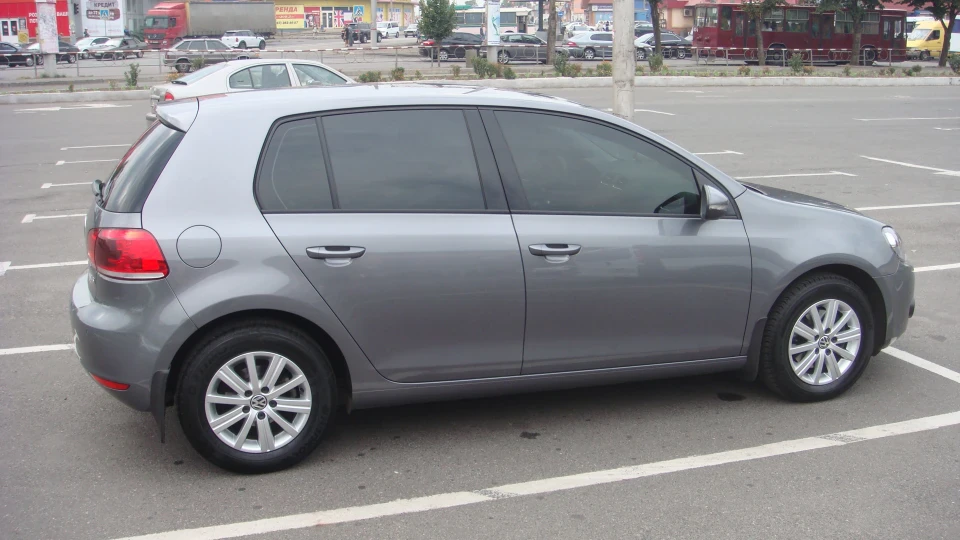 Volkswagen Golf 1.4 трохи Турбо 4