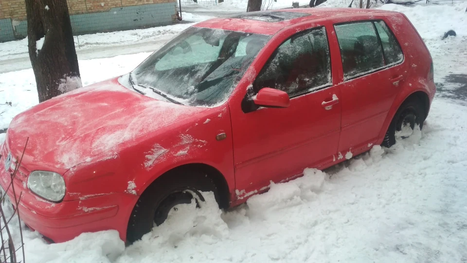 Volkswagen Golf 1.6 AKL 2