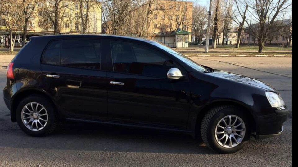 Volkswagen Golf 1.6 i 3