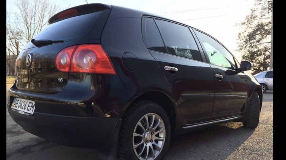 Volkswagen Golf 1.6 i 5