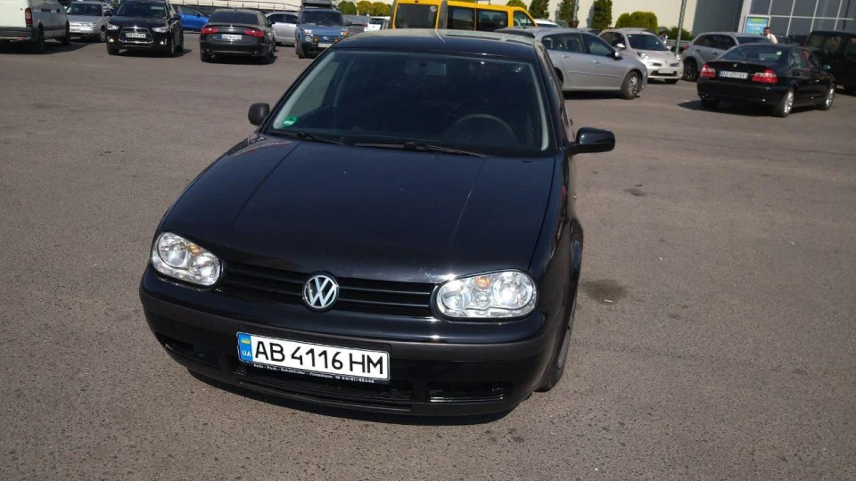 Volkswagen Golf 1.6, восьмиклоп