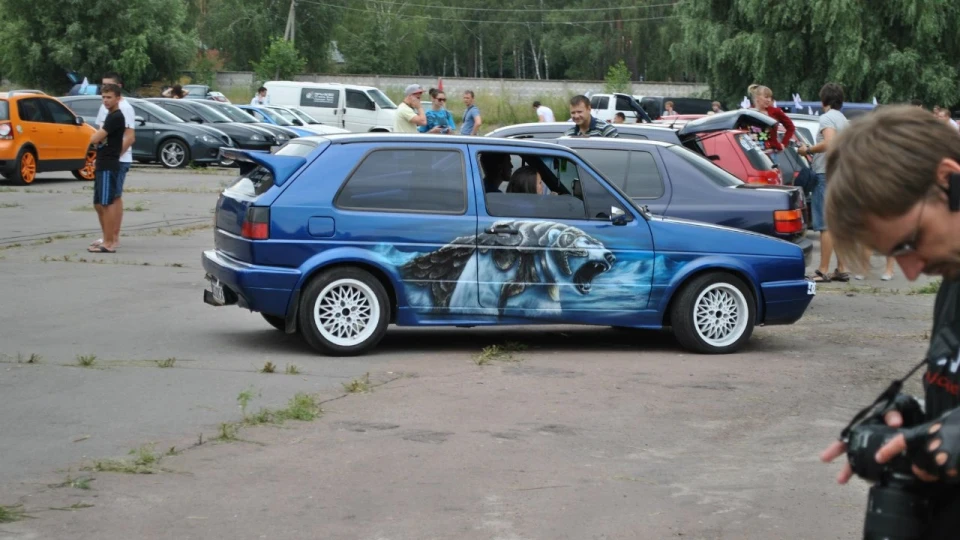 Volkswagen Golf 1.6 White Bear