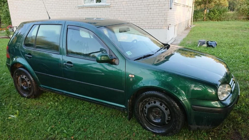 Volkswagen Golf 1.6