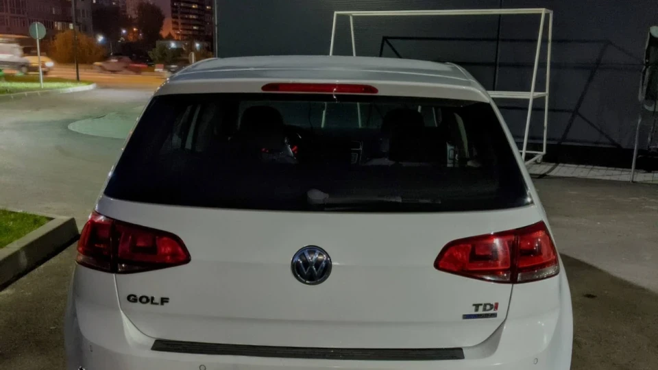 Volkswagen Golf 1.6TDI&DSG7 2