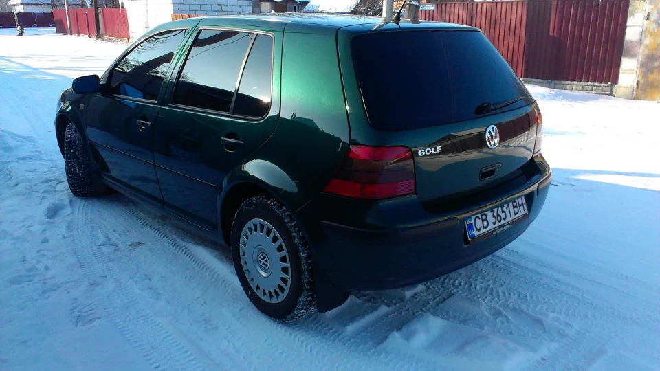Volkswagen Golf 16V 4
