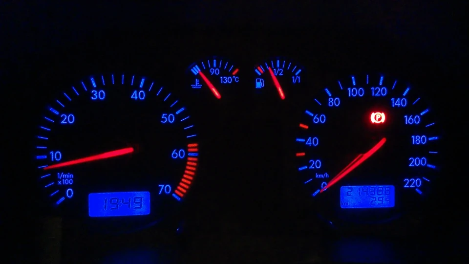 Volkswagen Golf 16V 5