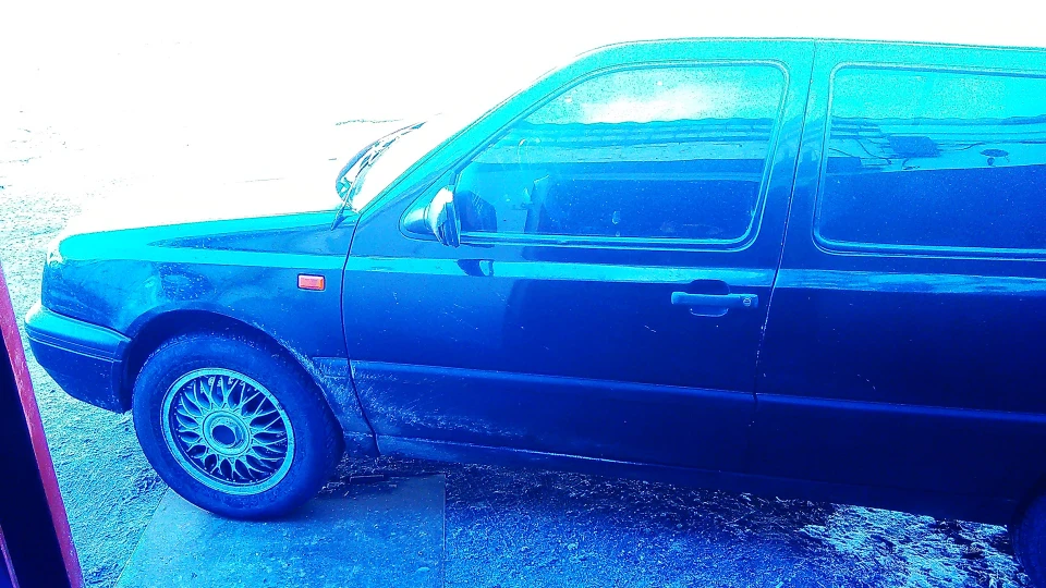 Volkswagen Golf 1.8 ABS 3