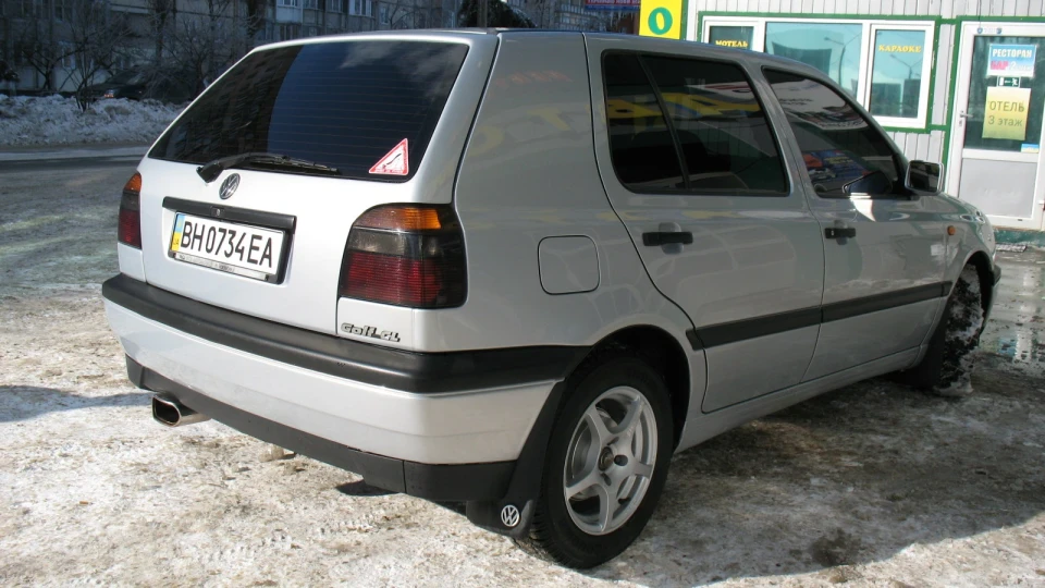 Volkswagen Golf 1.8 ADZ АКПП 3