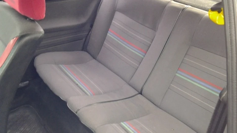 Volkswagen Golf 1,8 GT Spezial 3
