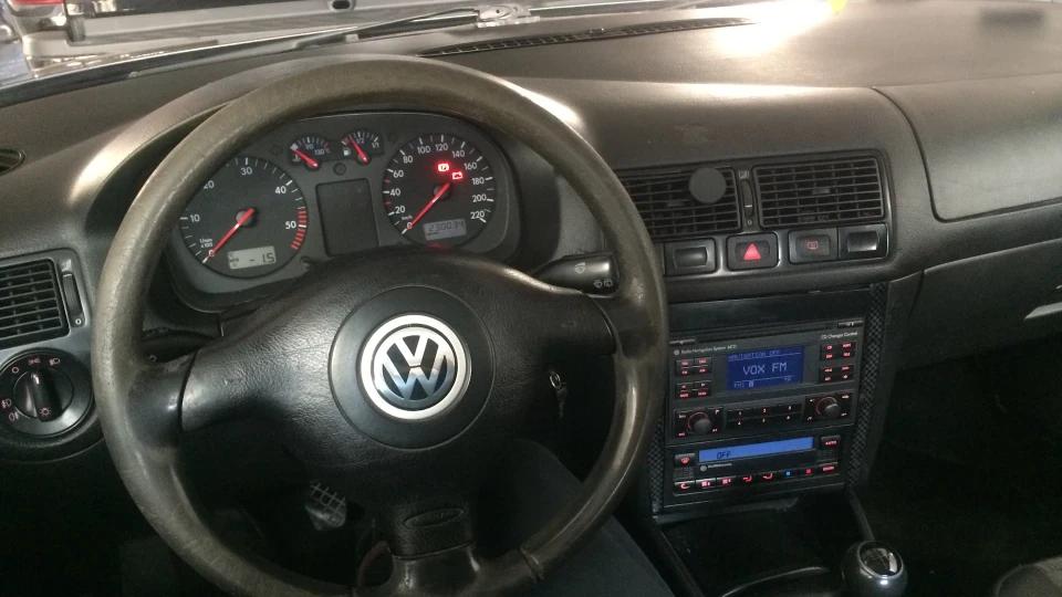 Volkswagen Golf 1.9 AHF 110 л.с. 3