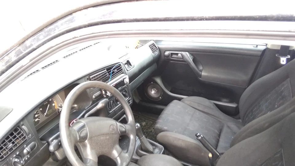 Volkswagen Golf 1.9 TDI 2