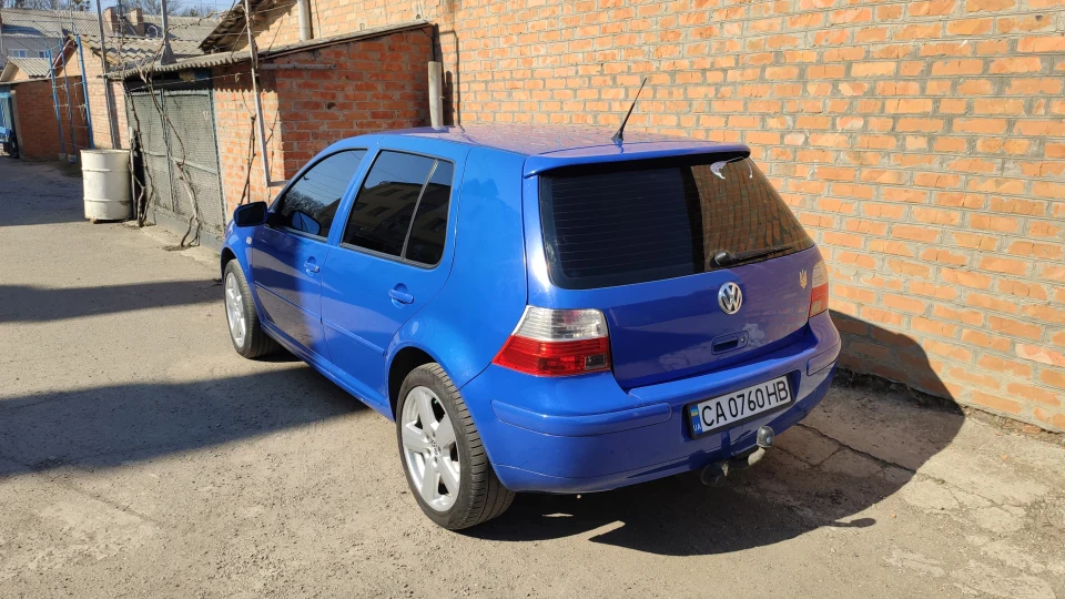 Volkswagen Golf 1.9 TDI 4