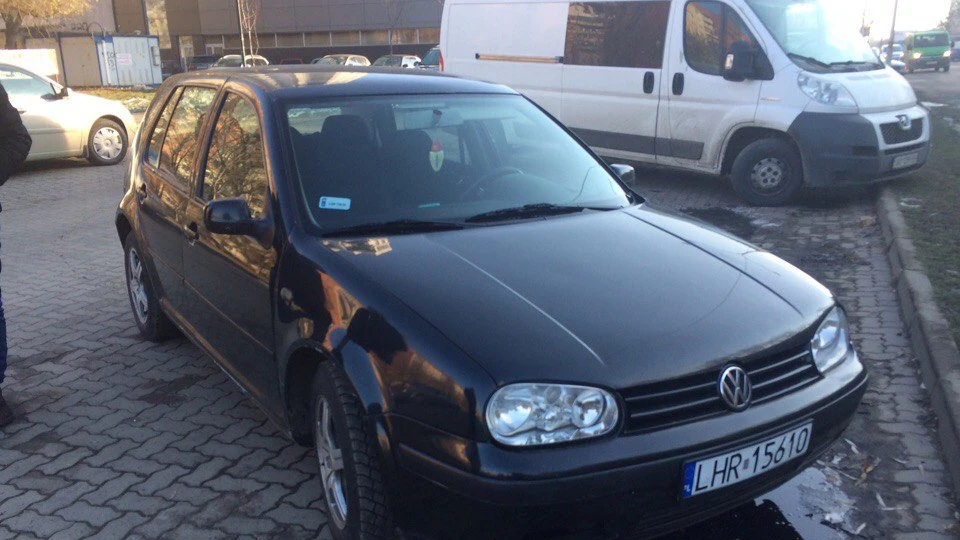 Volkswagen Golf 1.9 tdi 3