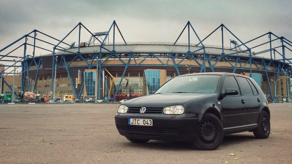 Volkswagen Golf 1.9 TDI 2