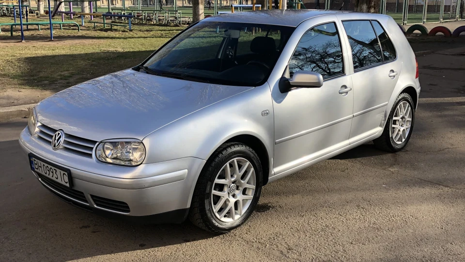 Volkswagen Golf 1.9 TDI 3