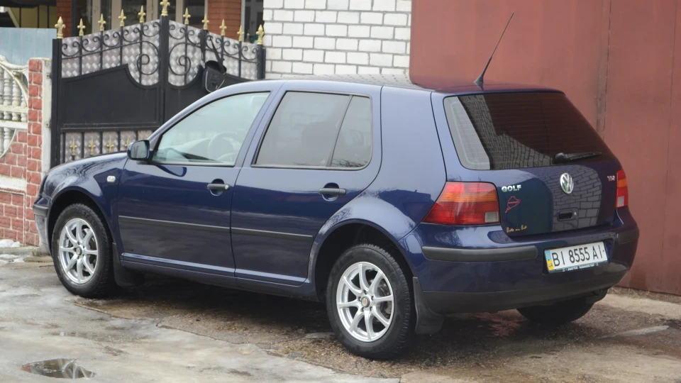 Volkswagen Golf 1.9 TDI 4