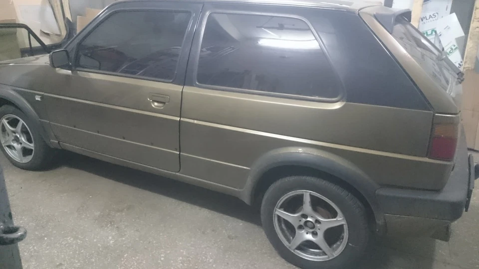 Volkswagen Golf 2 ADZ 1.8 FLAIR 2