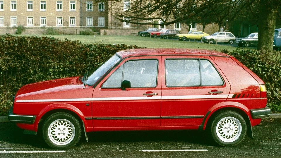 Volkswagen Golf 2