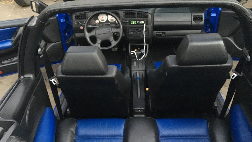 Volkswagen Golf 2.0 бензин