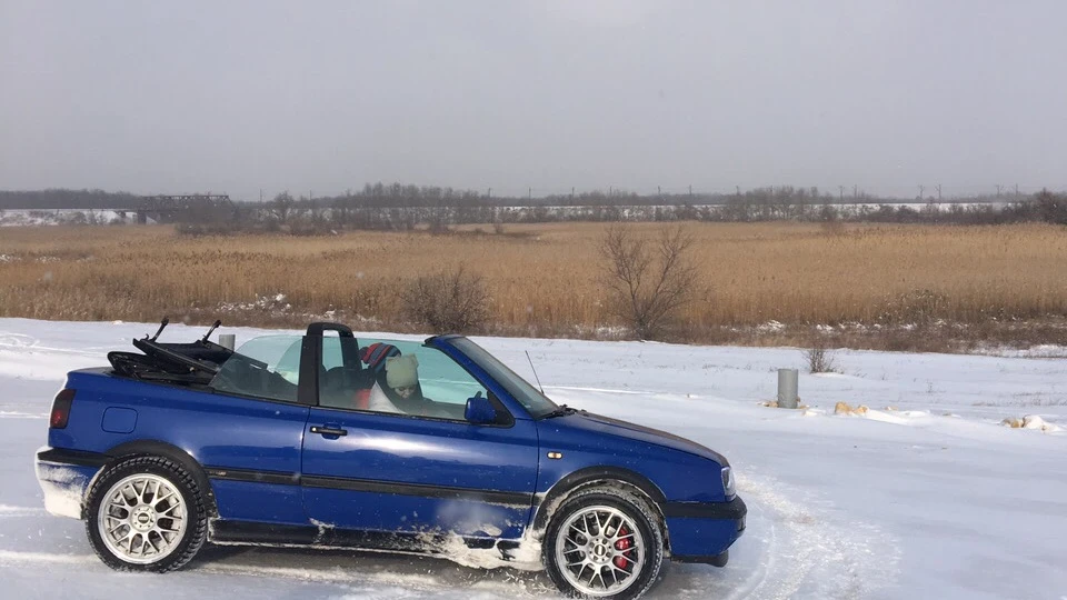 Volkswagen Golf 2.0 бензин 3