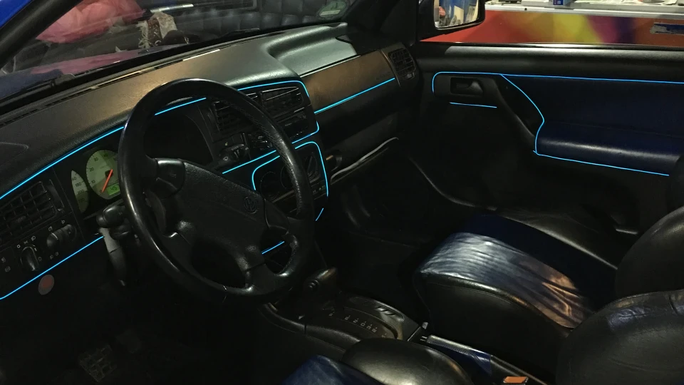 Volkswagen Golf 2.0 бензин 4