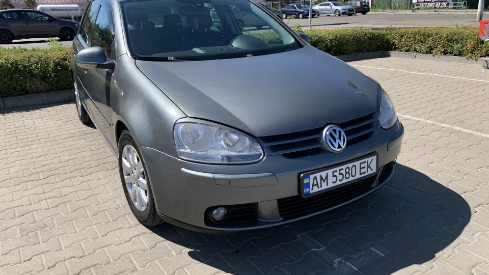 Volkswagen Golf 2.0 TDI 4