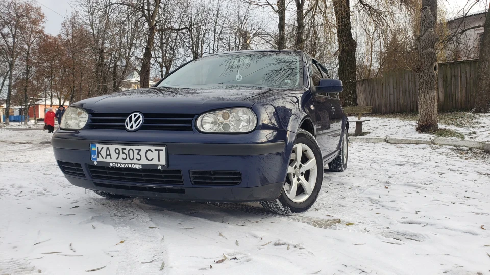 Volkswagen Golf 2.0 4