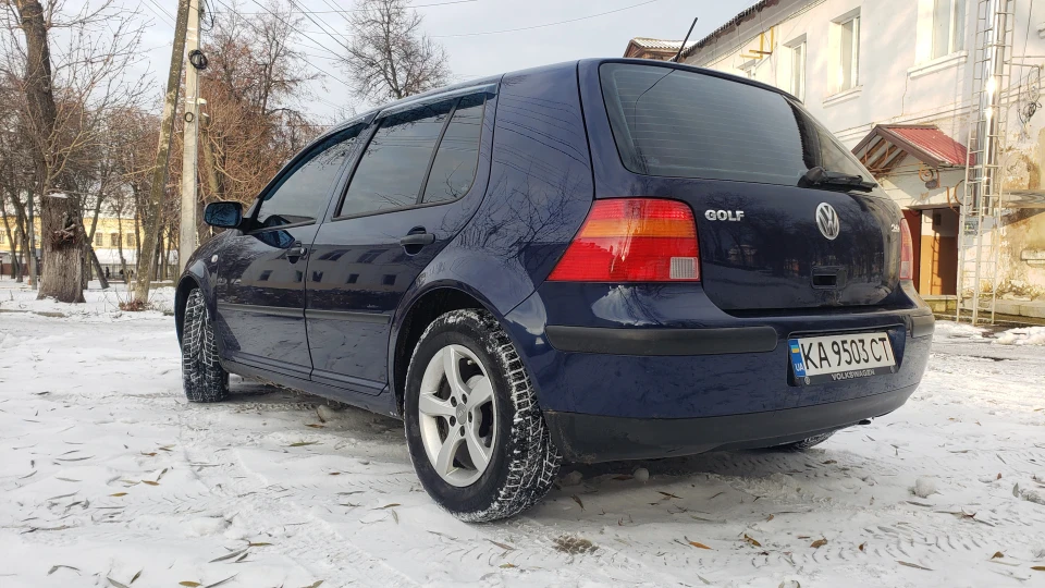 Volkswagen Golf 2.0 5