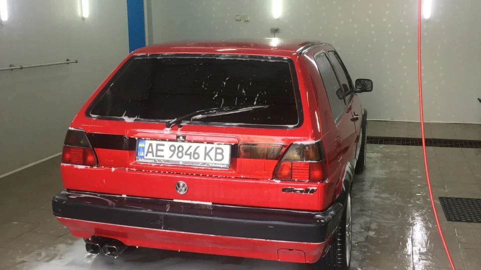 Volkswagen Golf 2.8 VR6 IRON 4