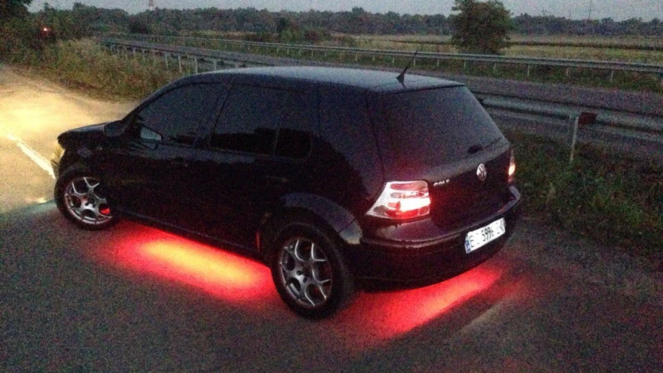 Volkswagen Golf 4 Angry Boy/Малюк Гольф 3