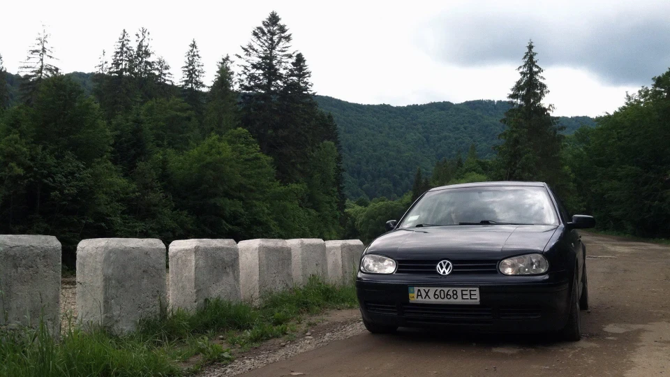 Volkswagen Golf 4 2