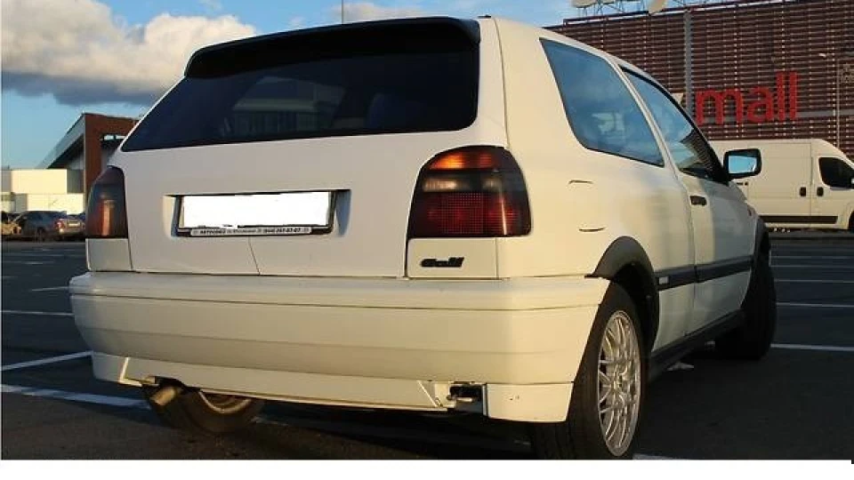 Volkswagen Golf White Golf 2