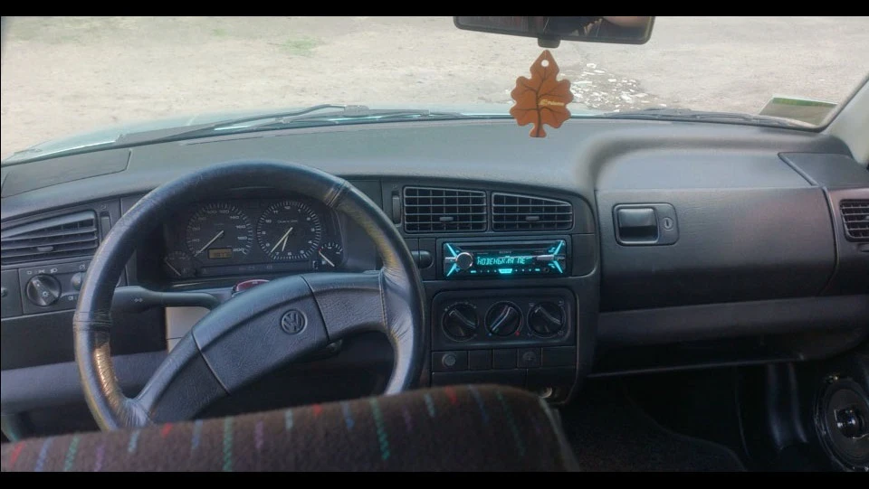Volkswagen Golf Бірюза 5