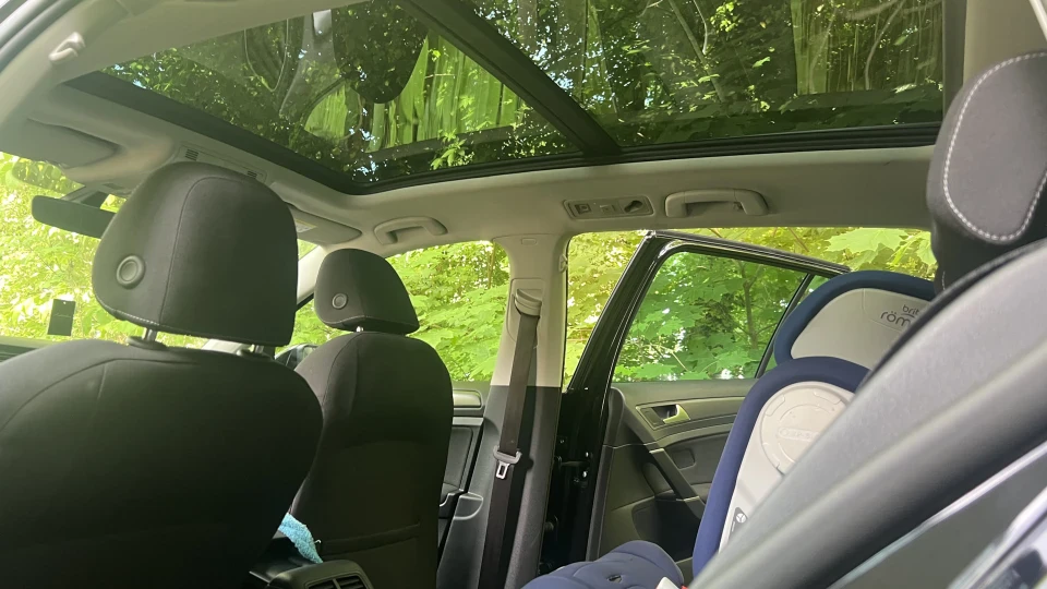 Volkswagen Golf Black 5