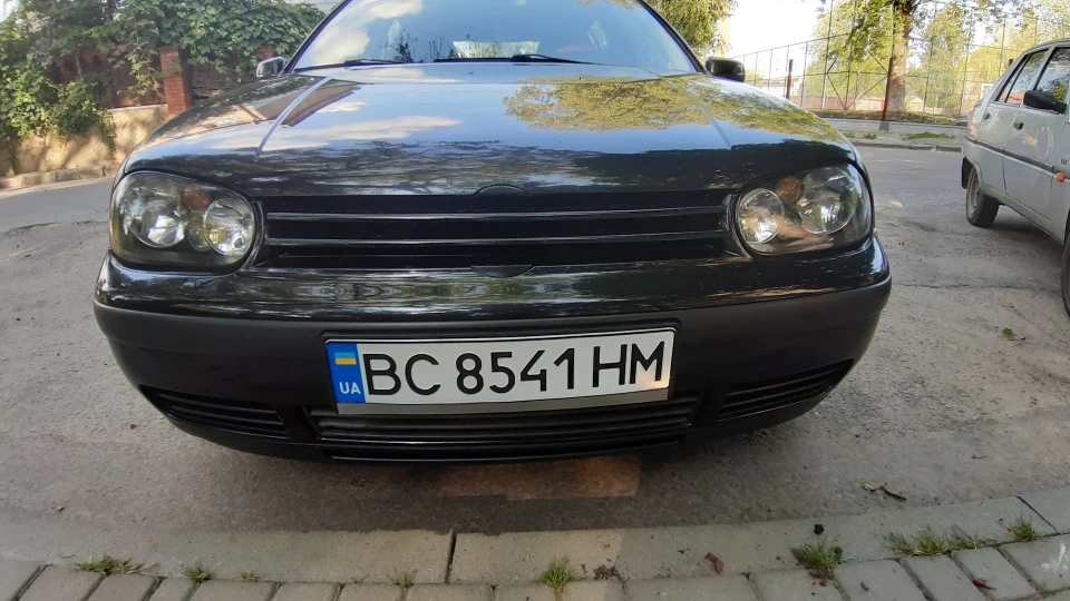 Volkswagen Golf ''Чорна мамба'' 3