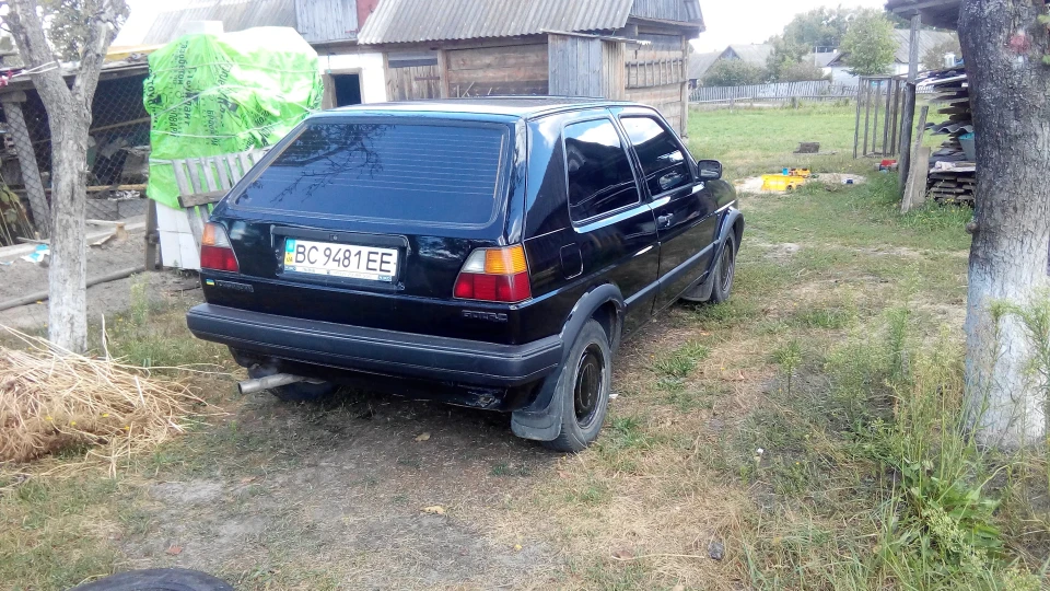 Volkswagen Golf Черніш 2
