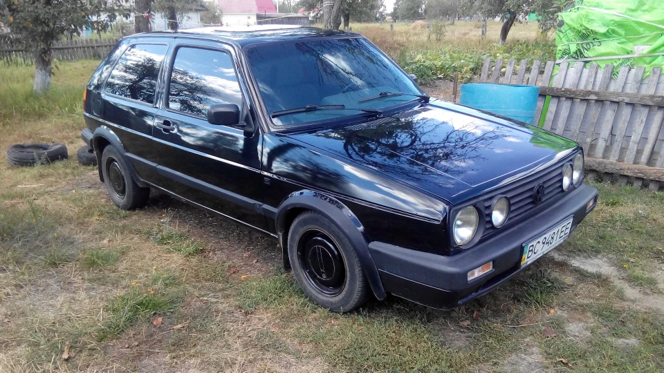 Volkswagen Golf Черніш 3