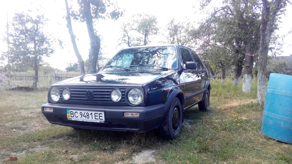 Volkswagen Golf Черніш 4