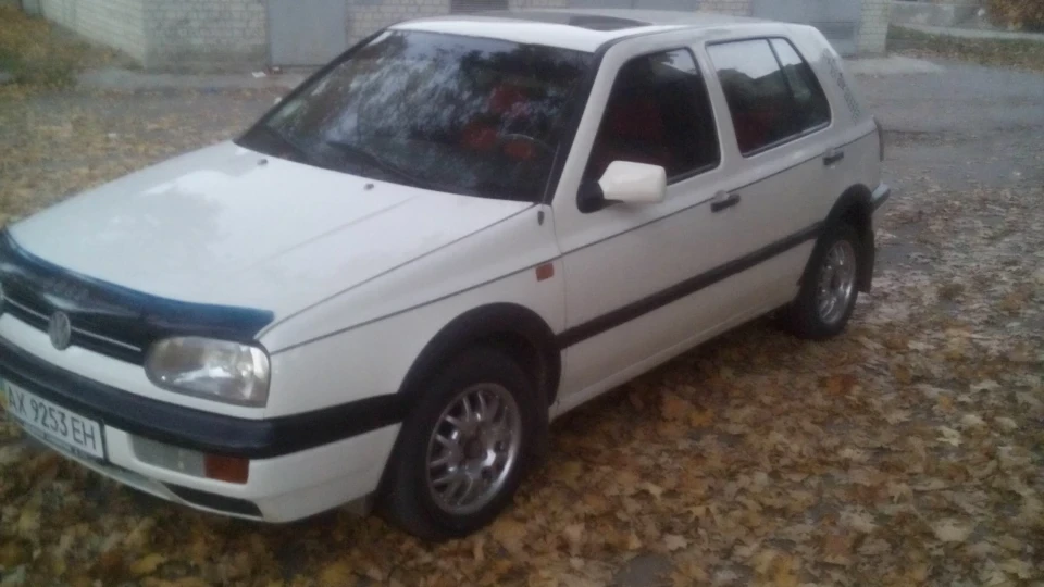 Volkswagen Golf Двигун ADZ 1.8 2