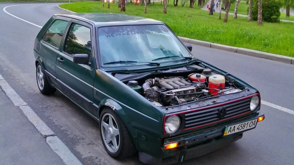 Volkswagen Golf Fiona 2