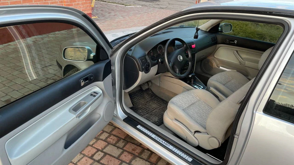 Volkswagen Golf Gnom 4