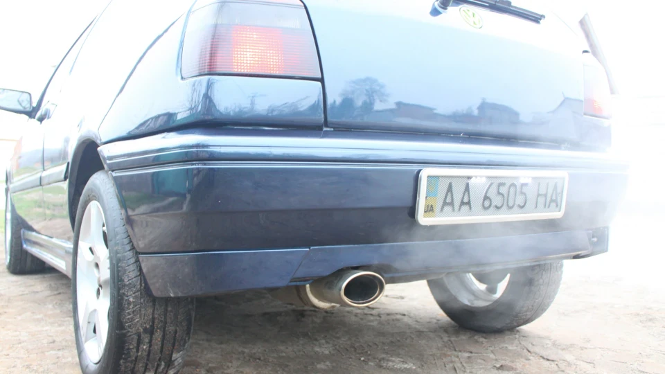 Volkswagen Golf гучний малюк 3